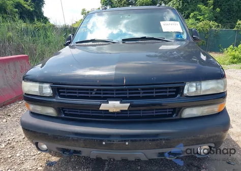 2005 Chevrolet Tahoe Z71 z USA, uszkodzony, nr VIN 1GNEK13T05R109919